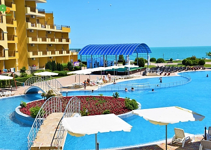 Квартира с панорамным видом на море на первой линии. Фото 5