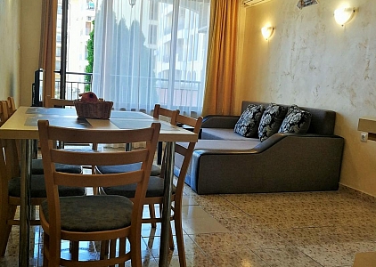 Трехкомнатная квартира в комплексе Роял Дримс, Солнечный Берег. Фото 8