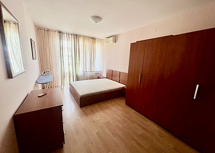 Dreizimmerwohnung mit seitlichem Meerblick in der ersten Reihe. Foto 3 Dreizimmerwohnung mit seitlichem Meerblick in der ersten Reihe. Foto 3