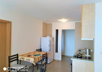 Большая двухкомнатная квартира в 7 минутах ходьбы от моря. Foto 13