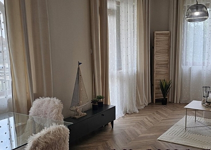 Большая трехкомнатная квартира без таксы . Фото 1 Большая трехкомнатная квартира без таксы . Фото 1