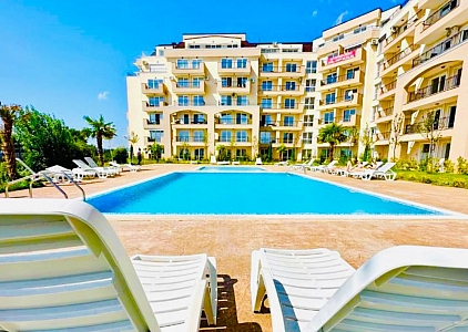 Apartament typu studio w elitarnym kompleksie z widokiem na morze. Zdjęcie 1