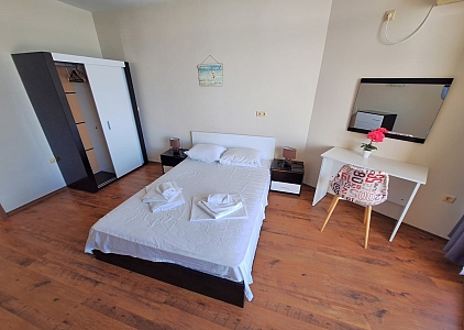 Квартира с панорамным видом на море на первой линии. Фото 21