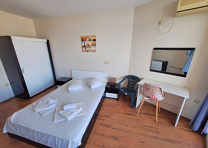 Трикімнатна квартира з шикарним видом на море на першій лінії. Фото 22