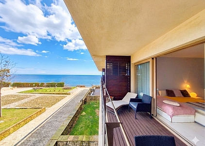 Apartament z widokiem na morze, 20 metrów od piaszczystej plaży. Zdjęcie 1 Apartament z widokiem na morze, 20 metrów od piaszczystej plaży. Zdjęcie 1