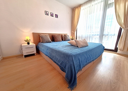 Красивая двухкомнатная квартира в 300 метрах от пляжа. Фото 2