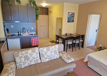 Prostorný byt ve velkém komplexu na první linii. Foto 5 Prostorný byt ve velkém komplexu na první linii. Foto 5