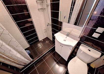 Красивая двухкомнатная квартира в 300 метрах от пляжа. Фото 20