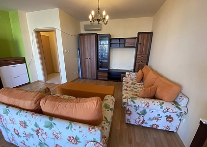 Three-room apartment with a sea view!. Photo 9 Three-room apartment with a sea view!. Photo 9