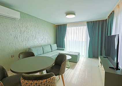 Beautiful apartment with sea view in a new complex. Photo 8