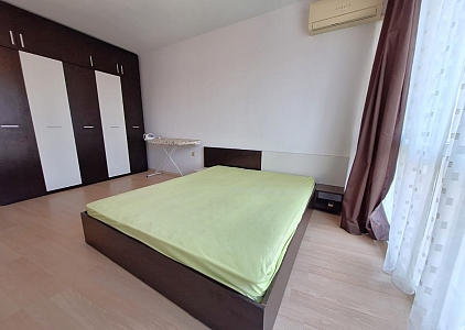 Przestronny apartament z widokiem na basen w kompleksie mieszkalnym. Zdjęcie 8 Przestronny apartament z widokiem na basen w kompleksie mieszkalnym. Zdjęcie 8