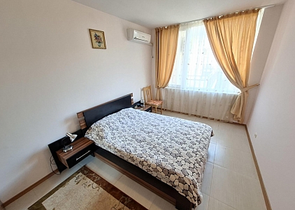 Apartament z widokiem na basen w dużym kompleksie. Zdjęcie 3 Apartament z widokiem na basen w dużym kompleksie. Zdjęcie 3