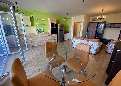 Three-room apartment with a sea view!. Photo 8 Three-room apartment with a sea view!. Photo 8
