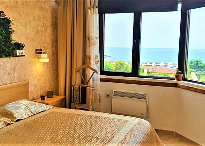 Luxurious apartment with frontal sea views on the first line. Photo 4