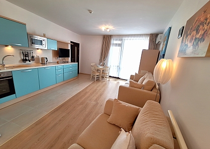 Красивая двухкомнатная квартира в 300 метрах от пляжа. Фото 11