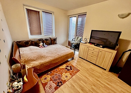 Отличная квартира с видом на бассейн. Foto 4