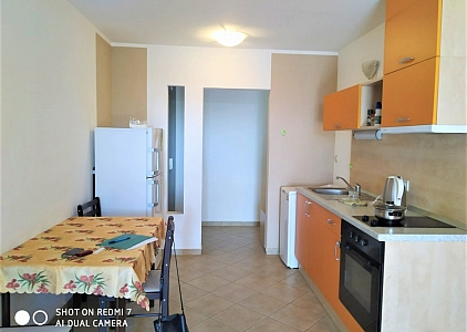 Большая двухкомнатная квартира в 7 минутах ходьбы от моря. Foto 14