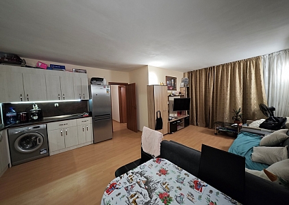 Velký dvoupokojový apartmán v pěší vzdálenosti od moře. Foto 3 Velký dvoupokojový apartmán v pěší vzdálenosti od moře. Foto 3