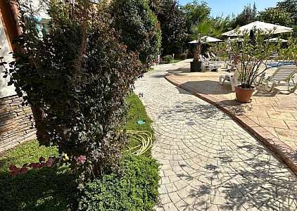 Zweizimmerwohnung mit Blick auf den Pool im Sea Diamond-Komplex. Foto 15