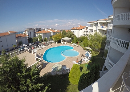 Three-room apartment in Lazur-2 complex, Sveti Vlas. Photo 1 Three-room apartment in Lazur-2 complex, Sveti Vlas. Photo 1