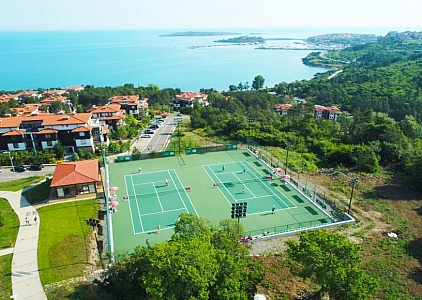 Beautiful three-room apartment in a luxury complex 50 meters from the sea . Photo 15 Beautiful three-room apartment in a luxury complex 50 meters from the sea . Photo 15