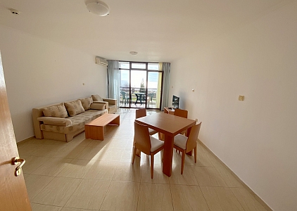  Двухкомнатная квартира с самостоятельным входом в красивом комплексе на первой линии. Photo 12