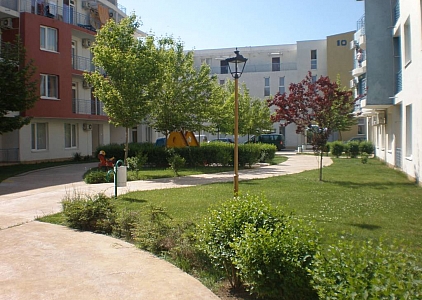 Nice two-room apartment in a well-kept residential building. Photo 8