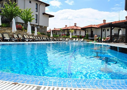 Prostorný městský dům s trávníkem ve velkém komplexu . Foto 39 Prostorný městský dům s trávníkem ve velkém komplexu . Foto 39