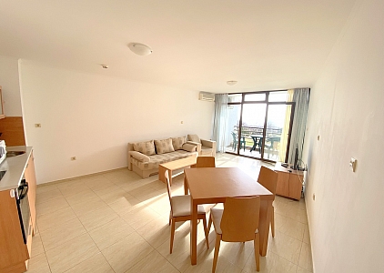  Двухкомнатная квартира с самостоятельным входом в красивом комплексе на первой линии. Photo 3