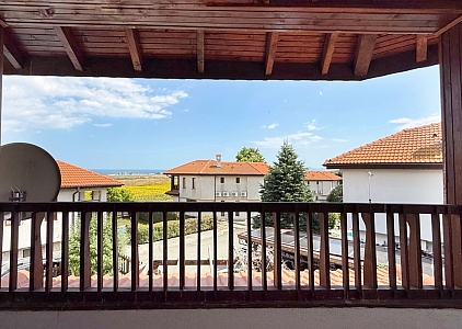 Großes Haus mit Pool in einer schönen Anlage. Foto 15