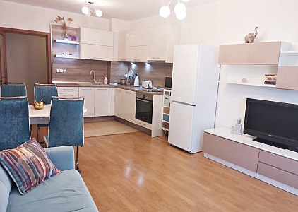 Апартамент с двумя спальнями в 100 м от пляжа в Солнечном Береге. Foto 1 Апартамент с двумя спальнями в 100 м от пляжа в Солнечном Береге. Foto 1