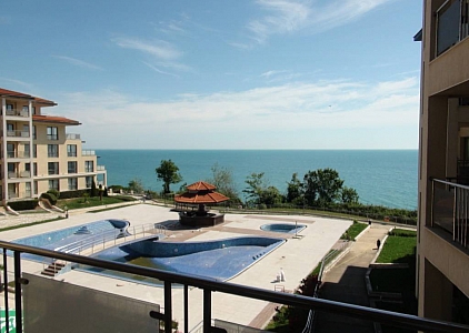 Квартира на первой линии моря в Бяла Бич Резорт. Zdjęcie 1