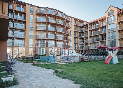 Piękny apartament z oddzielną sypialnią na wybrzeżu. Zdjęcie 11 Piękny apartament z oddzielną sypialnią na wybrzeżu. Zdjęcie 11