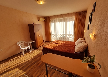 Studio overlooking the pool 250 meters from the sea. Photo 4 Studio overlooking the pool 250 meters from the sea. Photo 4