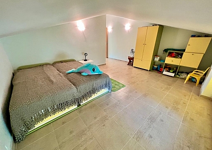 Maisonette in einer guten Anlage. Foto 5