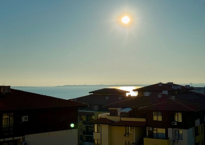 Zweizimmerwohnung in einem SPA-Komplex mit Meerblick. Foto 10