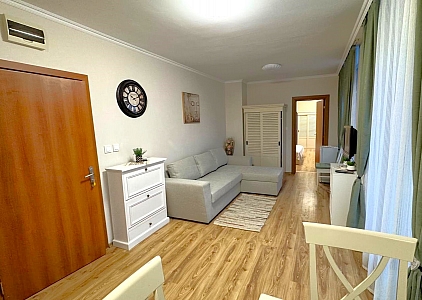 Красивая квартира с видом на бассейн в отличном СПА-комплексе. Фото 12