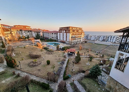 Трехкомнатная квартира с видом на море. Фото 5