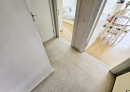 Pěkný byt s výbornou lokalitou. Foto 10