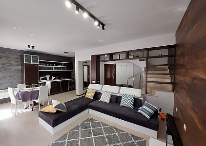 Modernes Stadthaus 200 m vom Meer entfernt!. Foto 1