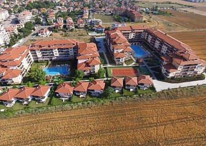 Velký dvoupokojový apartmán v pěší vzdálenosti od moře. Foto 13 Velký dvoupokojový apartmán v pěší vzdálenosti od moře. Foto 13