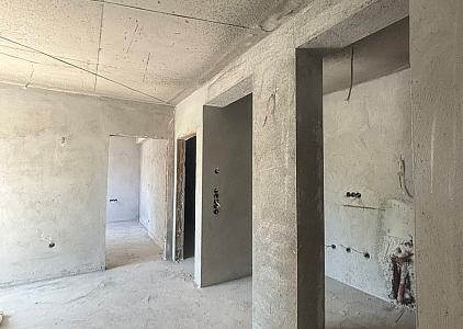 Dreizimmerwohnung mit riesiger Terrasse in einem Boutique-Komplex. Foto 3