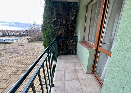 Dreizimmerwohnung im Komplex ohne Instandhaltungskosten. Foto 18