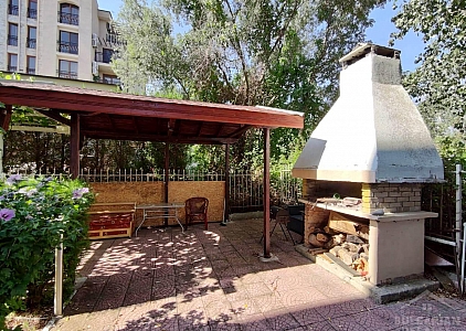 Zweizimmerwohnung in einer Familienanlage. Foto 18