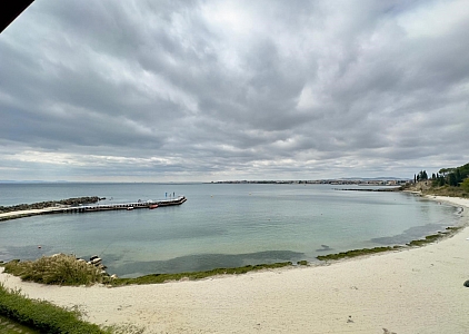 Трехкомнатная квартира с шикарным видом на море. Фото 1 Трехкомнатная квартира с шикарным видом на море. Фото 1