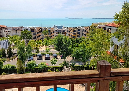 Spacious four-room apartment in the Dolphin complex!. Photo 1