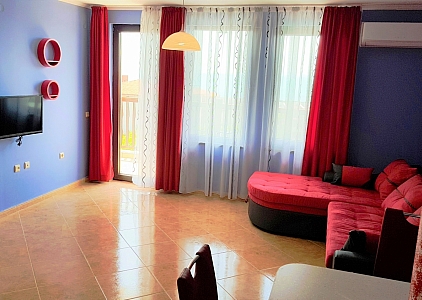 Spacious four-room apartment in the Dolphin complex!. Photo 7