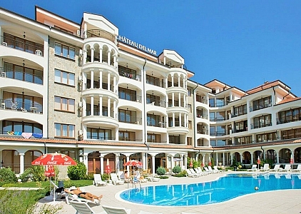 Krásný apartmán s luxusním balkonem v centru letoviska. Foto 9