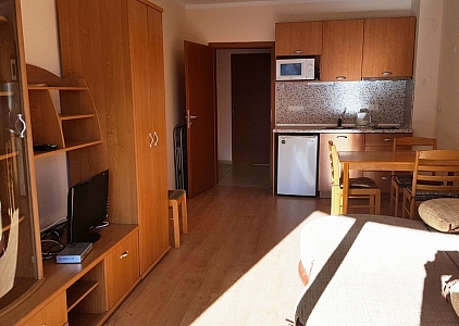 Большая студия в центре Солнечного берега. Фото 3