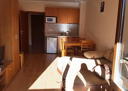 Большая студия в центре Солнечного берега. Фото 5